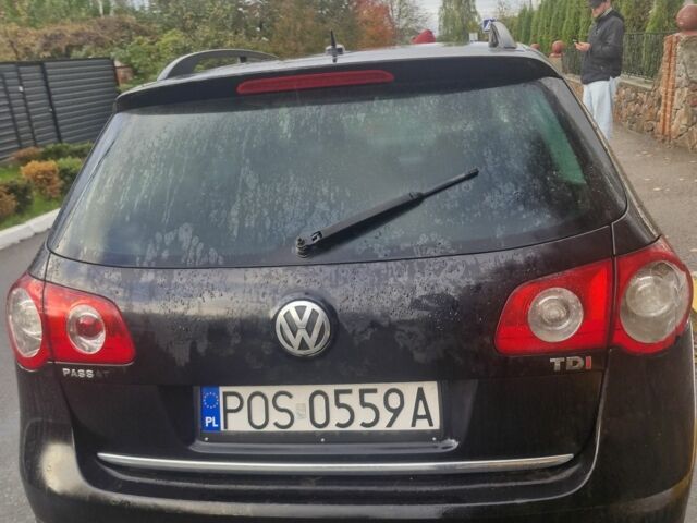 Черный Фольксваген Пассат, объемом двигателя 2 л и пробегом 321 тыс. км за 1400 $, фото 3 на Automoto.ua