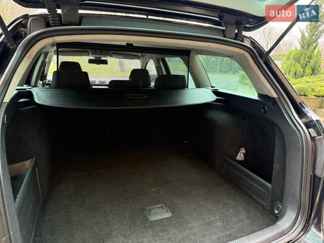 Чорний Фольксваген Пассат, об'ємом двигуна 2 л та пробігом 265 тис. км за 5400 $, фото 46 на Automoto.ua