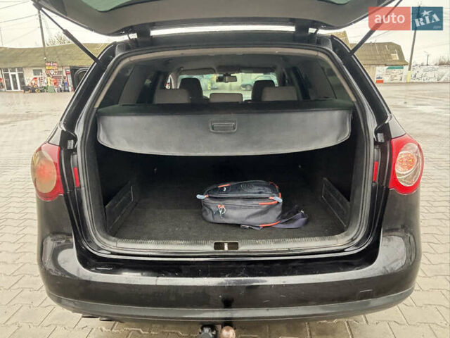 Чорний Фольксваген Пассат, об'ємом двигуна 2 л та пробігом 300 тис. км за 4500 $, фото 11 на Automoto.ua