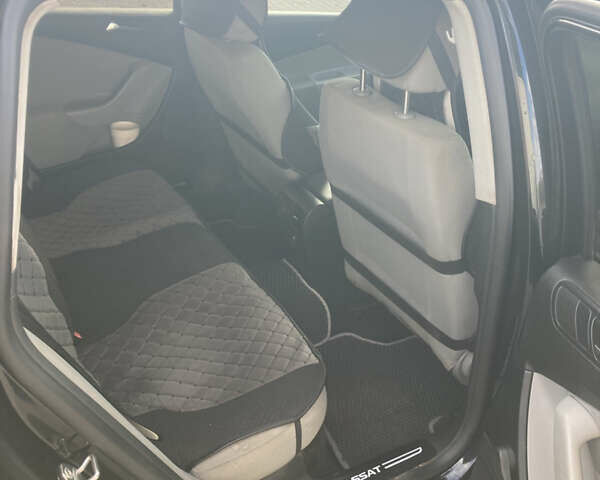 Черный Фольксваген Пассат, объемом двигателя 1.97 л и пробегом 271 тыс. км за 6200 $, фото 12 на Automoto.ua