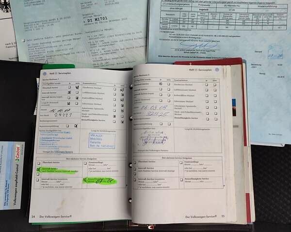 Черный Фольксваген Пассат, объемом двигателя 1.6 л и пробегом 243 тыс. км за 6799 $, фото 76 на Automoto.ua