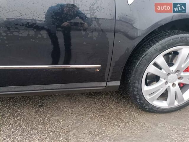 Чорний Фольксваген Пассат, об'ємом двигуна 1.97 л та пробігом 395 тис. км за 5000 $, фото 11 на Automoto.ua