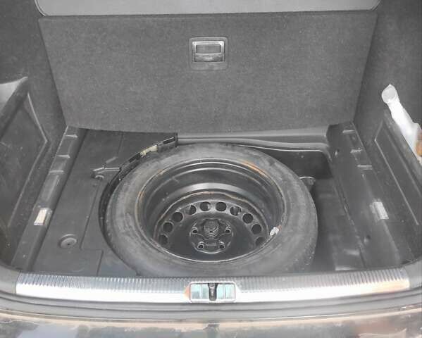 Черный Фольксваген Пассат, объемом двигателя 2 л и пробегом 370 тыс. км за 6700 $, фото 11 на Automoto.ua