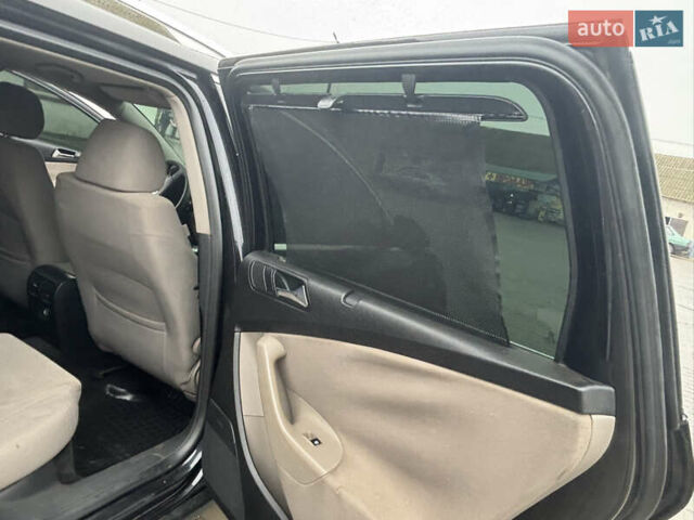 Чорний Фольксваген Пассат, об'ємом двигуна 2 л та пробігом 300 тис. км за 4500 $, фото 12 на Automoto.ua