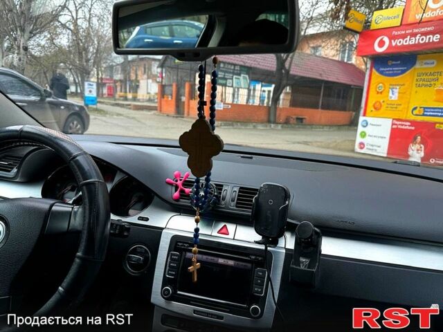 Черный Фольксваген Пассат, объемом двигателя 2 л и пробегом 420 тыс. км за 5400 $, фото 1 на Automoto.ua