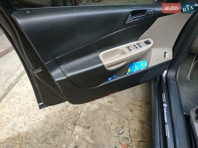 Черный Фольксваген Пассат, объемом двигателя 1.98 л и пробегом 340 тыс. км за 6500 $, фото 8 на Automoto.ua