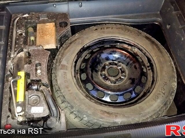 Фольксваген Пассат 2007 у Полтаві на Automoto.ua Чорний Фольксваген Пассат, об'ємом двигуна 2 л та пробігом 341 тис. км за 7300 $, фото 8 на Automoto.ua