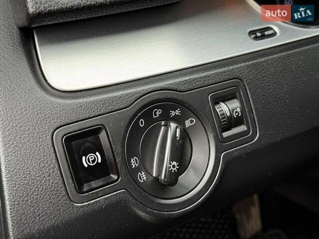 Черный Фольксваген Пассат, объемом двигателя 2 л и пробегом 326 тыс. км за 6990 $, фото 28 на Automoto.ua