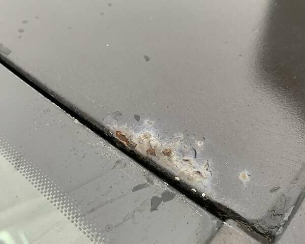 Черный Фольксваген Пассат, объемом двигателя 2 л и пробегом 300 тыс. км за 4700 $, фото 26 на Automoto.ua