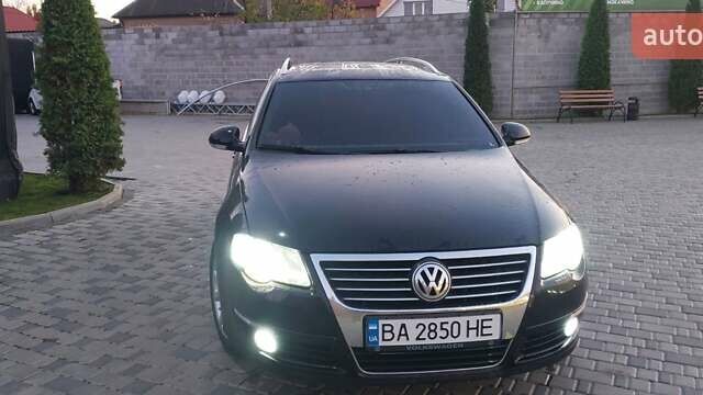 Черный Фольксваген Пассат, объемом двигателя 2 л и пробегом 284 тыс. км за 8500 $, фото 59 на Automoto.ua