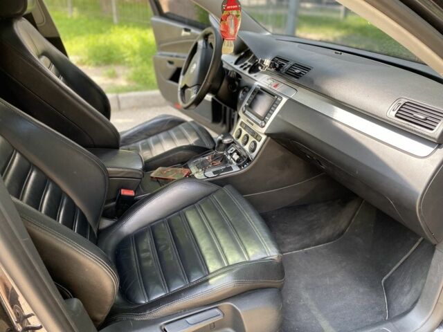 Чорний Фольксваген Пассат, об'ємом двигуна 2 л та пробігом 305 тис. км за 5900 $, фото 7 на Automoto.ua