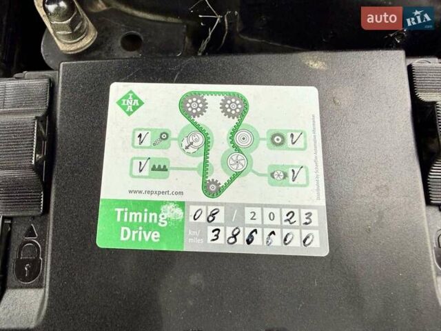 Черный Фольксваген Пассат, объемом двигателя 2 л и пробегом 403 тыс. км за 5499 $, фото 27 на Automoto.ua