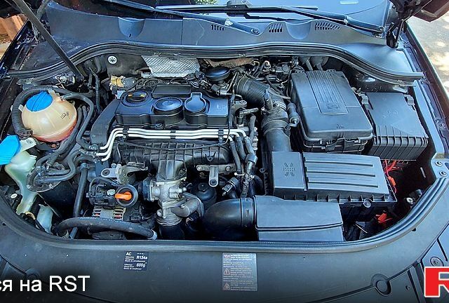 Черный Фольксваген Пассат, объемом двигателя 2 л и пробегом 250 тыс. км за 5000 $, фото 3 на Automoto.ua