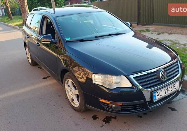 Черный Фольксваген Пассат, объемом двигателя 1.97 л и пробегом 324 тыс. км за 5500 $, фото 14 на Automoto.ua