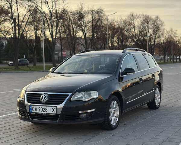 Черный Фольксваген Пассат, объемом двигателя 2 л и пробегом 263 тыс. км за 5450 $, фото 1 на Automoto.ua