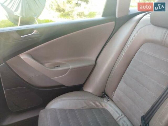 Черный Фольксваген Пассат, объемом двигателя 2 л и пробегом 297 тыс. км за 6000 $, фото 14 на Automoto.ua