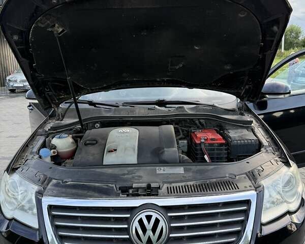 Чорний Фольксваген Пассат, об'ємом двигуна 1.6 л та пробігом 280 тис. км за 4800 $, фото 7 на Automoto.ua
