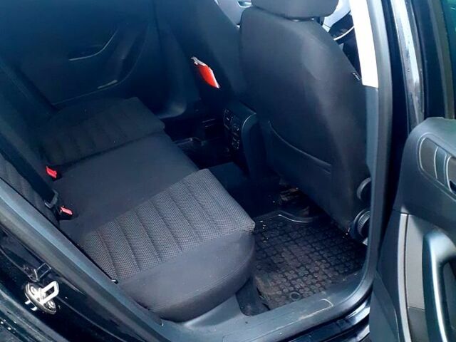 Черный Фольксваген Пассат, объемом двигателя 2 л и пробегом 300 тыс. км за 7060 $, фото 1 на Automoto.ua