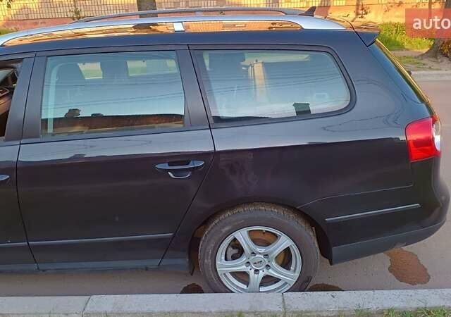 Черный Фольксваген Пассат, объемом двигателя 1.97 л и пробегом 324 тыс. км за 5500 $, фото 9 на Automoto.ua