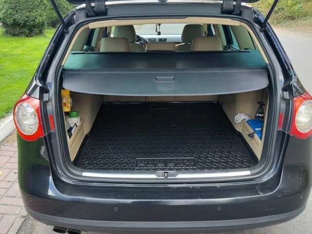 Черный Фольксваген Пассат, объемом двигателя 2 л и пробегом 282 тыс. км за 6500 $, фото 5 на Automoto.ua