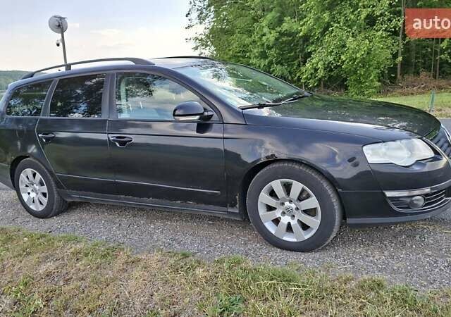 Черный Фольксваген Пассат, объемом двигателя 2 л и пробегом 470 тыс. км за 5249 $, фото 1 на Automoto.ua