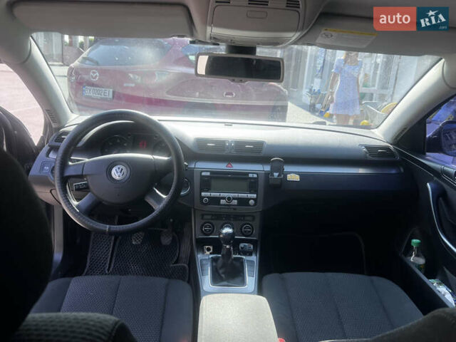 Фольксваген Пассат 2007 в Хмельницком на Automoto.ua Черный Фольксваген Пассат, объемом двигателя 1.97 л и пробегом 121 тыс. км за 7000 $, фото 7 на Automoto.ua
