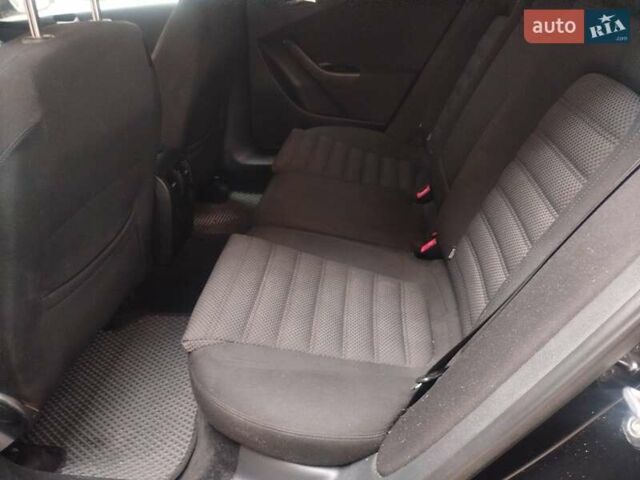 Черный Фольксваген Пассат, объемом двигателя 1.99 л и пробегом 330 тыс. км за 4650 $, фото 24 на Automoto.ua