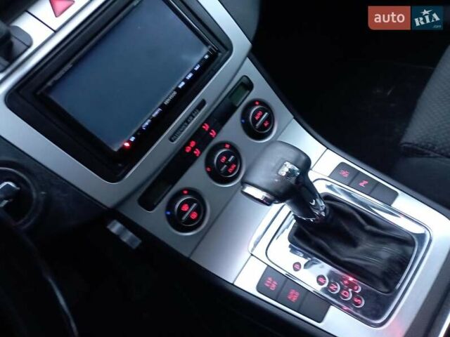 Черный Фольксваген Пассат, объемом двигателя 1.97 л и пробегом 251 тыс. км за 6450 $, фото 17 на Automoto.ua