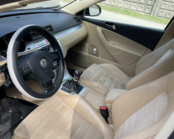 Чорний Фольксваген Пассат, об'ємом двигуна 2 л та пробігом 285 тис. км за 8500 $, фото 14 на Automoto.ua