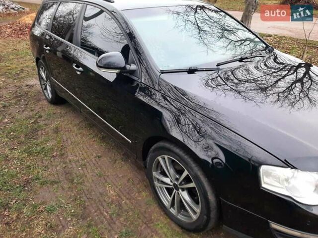 Черный Фольксваген Пассат, объемом двигателя 1.97 л и пробегом 285 тыс. км за 5700 $, фото 14 на Automoto.ua