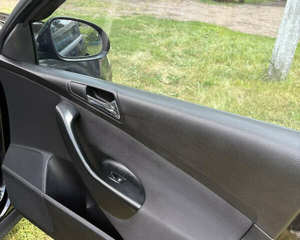 Черный Фольксваген Пассат, объемом двигателя 1.6 л и пробегом 183 тыс. км за 6500 $, фото 13 на Automoto.ua