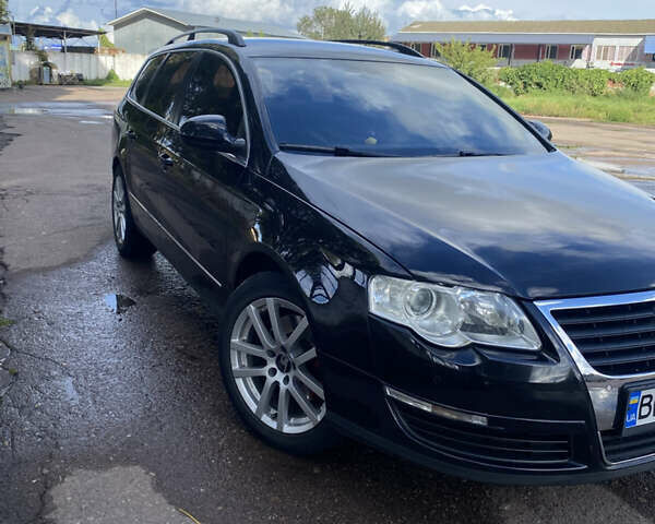 Черный Фольксваген Пассат, объемом двигателя 1.97 л и пробегом 252 тыс. км за 6800 $, фото 9 на Automoto.ua