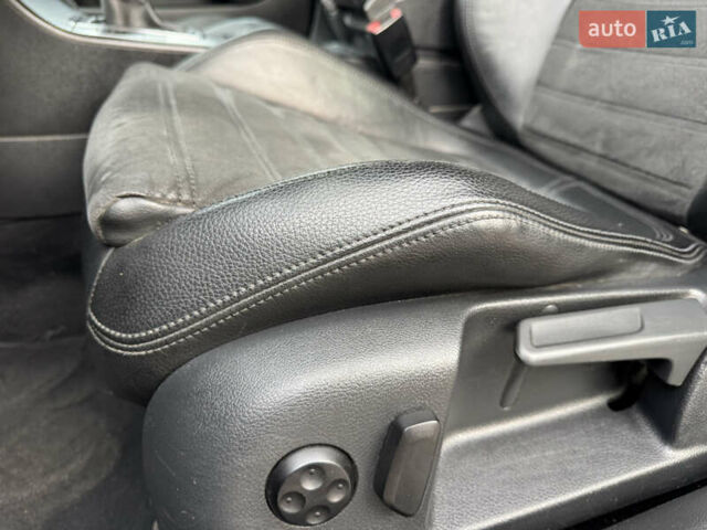 Черный Фольксваген Пассат, объемом двигателя 2 л и пробегом 290 тыс. км за 5699 $, фото 49 на Automoto.ua