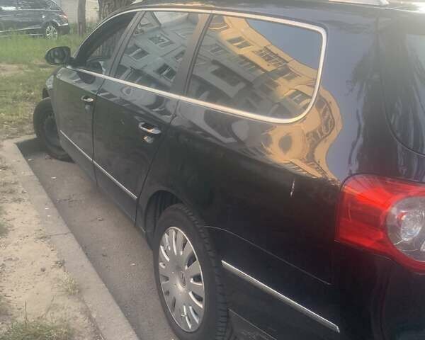 Черный Фольксваген Пассат, объемом двигателя 1.97 л и пробегом 350 тыс. км за 6500 $, фото 7 на Automoto.ua