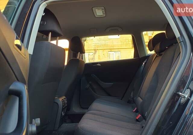 Черный Фольксваген Пассат, объемом двигателя 1.97 л и пробегом 324 тыс. км за 5500 $, фото 4 на Automoto.ua