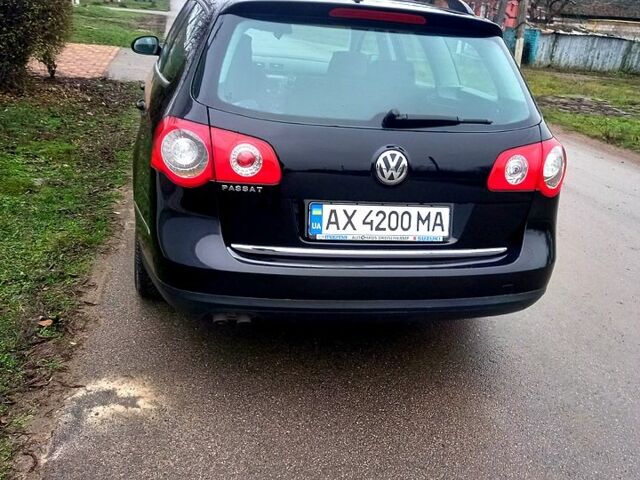 Черный Фольксваген Пассат, объемом двигателя 1.9 л и пробегом 384 тыс. км за 6000 $, фото 1 на Automoto.ua