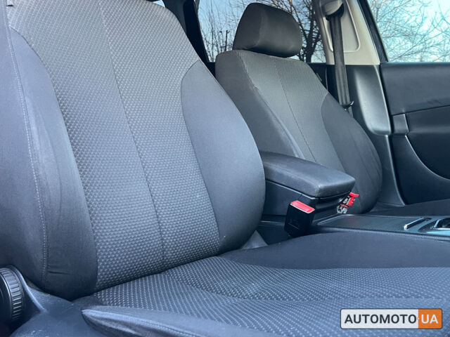 Черный Фольксваген Пассат, объемом двигателя 1.9 л и пробегом 268 тыс. км за 6200 $, фото 22 на Automoto.ua