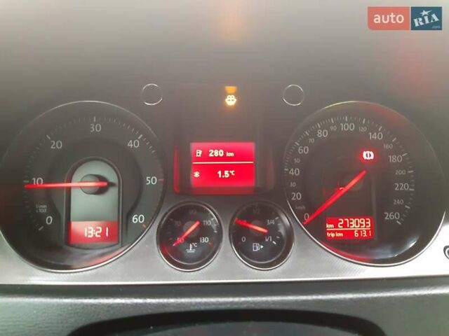 Чорний Фольксваген Пассат, об'ємом двигуна 2 л та пробігом 273 тис. км за 7850 $, фото 13 на Automoto.ua