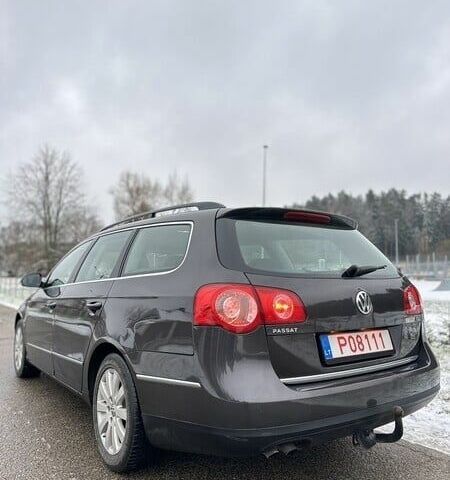 Черный Фольксваген Пассат, объемом двигателя 1.9 л и пробегом 295 тыс. км за 1550 $, фото 3 на Automoto.ua