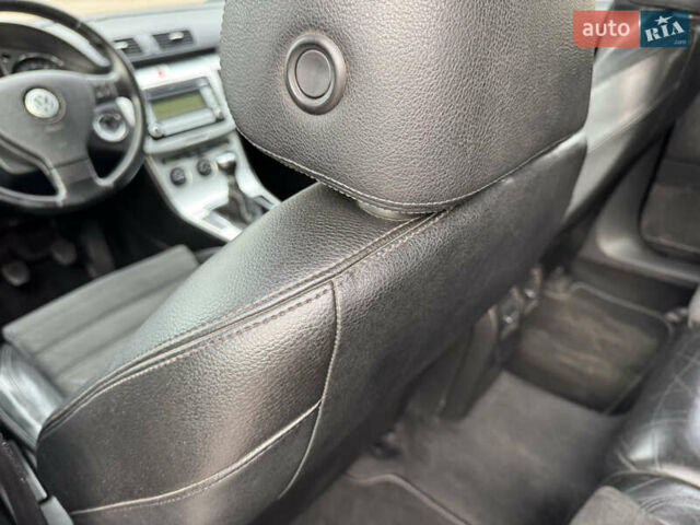 Черный Фольксваген Пассат, объемом двигателя 2 л и пробегом 290 тыс. км за 5699 $, фото 47 на Automoto.ua