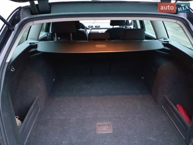 Черный Фольксваген Пассат, объемом двигателя 1.97 л и пробегом 251 тыс. км за 6450 $, фото 25 на Automoto.ua