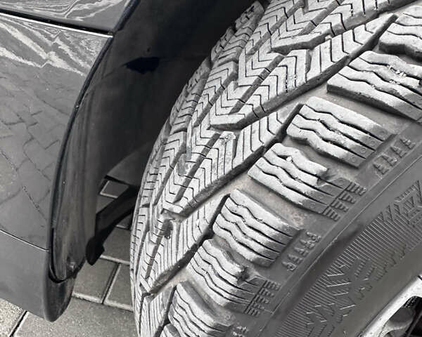 Чорний Фольксваген Пассат, об'ємом двигуна 2 л та пробігом 327 тис. км за 5899 $, фото 21 на Automoto.ua