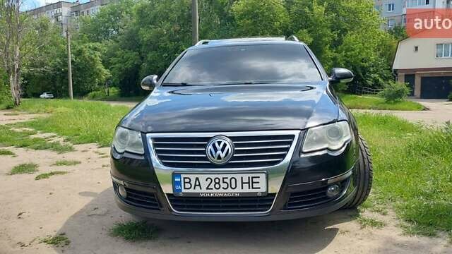 Черный Фольксваген Пассат, объемом двигателя 2 л и пробегом 284 тыс. км за 8500 $, фото 3 на Automoto.ua