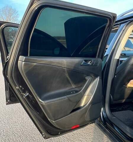 Черный Фольксваген Пассат, объемом двигателя 1.97 л и пробегом 314 тыс. км за 7500 $, фото 19 на Automoto.ua