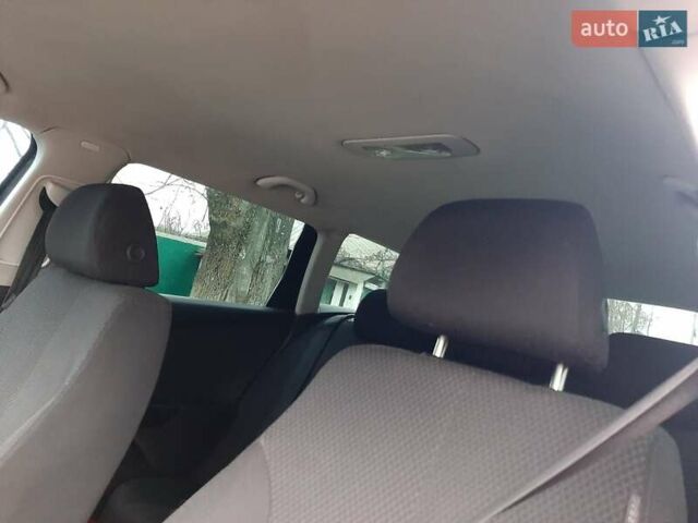 Черный Фольксваген Пассат, объемом двигателя 1.97 л и пробегом 285 тыс. км за 5700 $, фото 10 на Automoto.ua