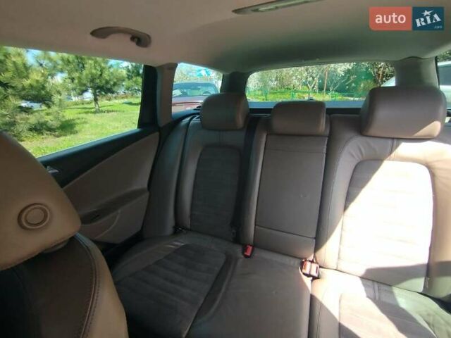 Черный Фольксваген Пассат, объемом двигателя 2 л и пробегом 297 тыс. км за 6000 $, фото 13 на Automoto.ua