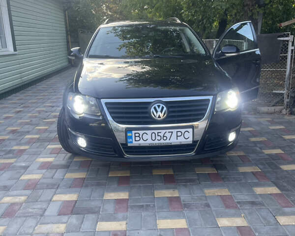 Черный Фольксваген Пассат, объемом двигателя 1.97 л и пробегом 330 тыс. км за 6500 $, фото 1 на Automoto.ua