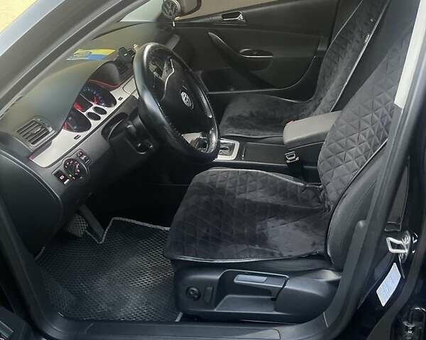 Чорний Фольксваген Пассат, об'ємом двигуна 2 л та пробігом 280 тис. км за 6500 $, фото 9 на Automoto.ua