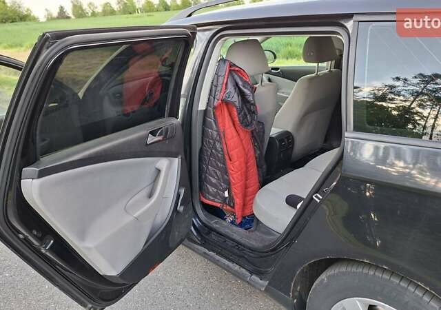 Черный Фольксваген Пассат, объемом двигателя 2 л и пробегом 470 тыс. км за 5249 $, фото 22 на Automoto.ua