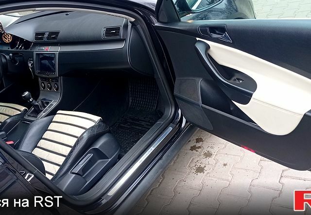 Черный Фольксваген Пассат, объемом двигателя 2 л и пробегом 320 тыс. км за 7300 $, фото 13 на Automoto.ua